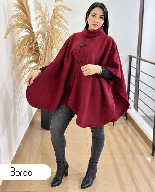 Poncho Over Polar · Promo 2x1